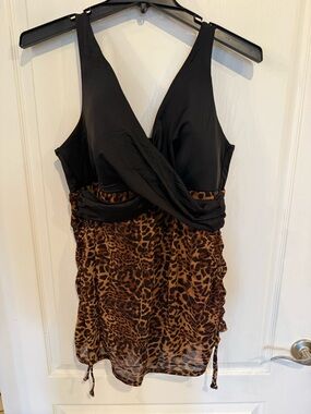 Lane Bryant Cacique leopard print no wire bra swimsuit swim dress plus sz 18